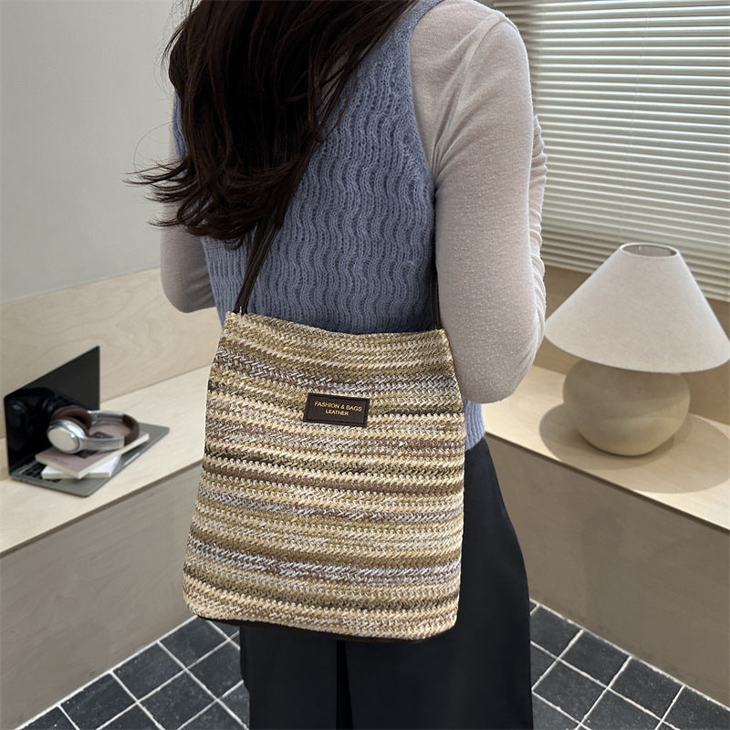 New Woven Tote Bag Flower Ornaments Beach Vacation Style Women's Shoulder Crossbody Straw Bag