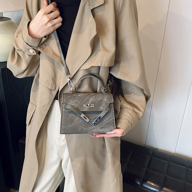 Retro Casual New Simple Fashion Lock Korean Style Crossbody Shoulder Portable Square Pouch Women