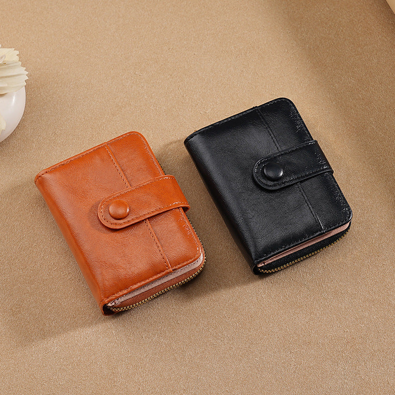 Minimalist Women's Wallet with Snap Closure and Coin Pocket, Stylish PU Leather Compact Design for Everyday Use