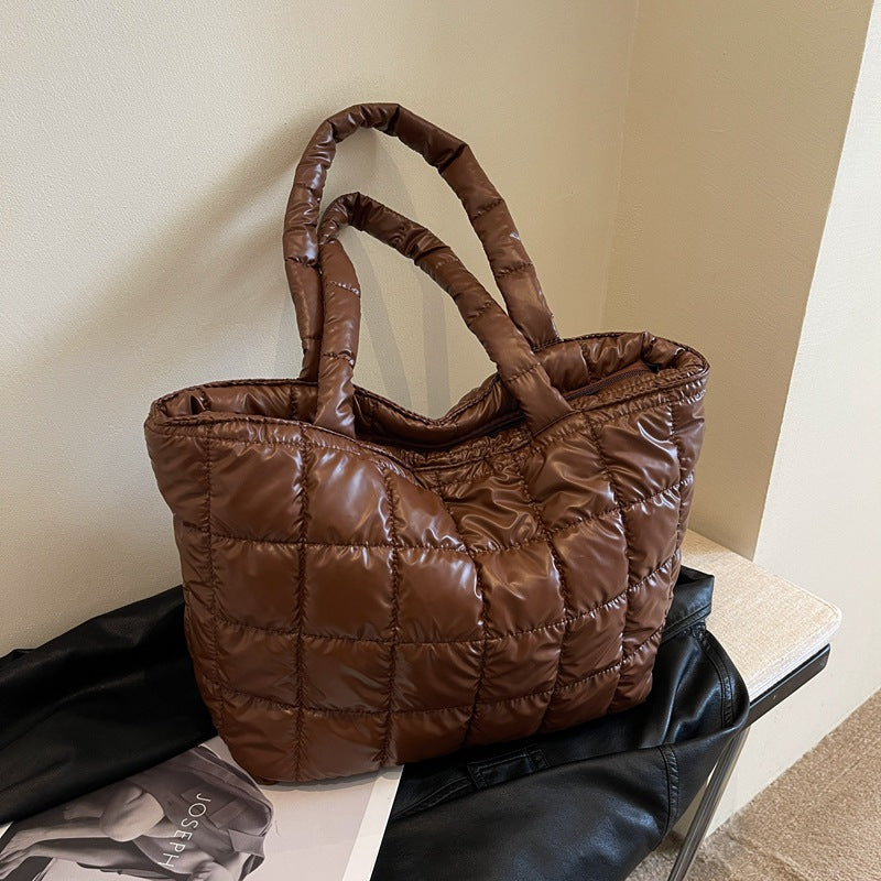 Tote Bag Women's Fashion Simple Large Capacity New Simple Fashion Shoulder Bag Commuter Hand-Carrying Bag