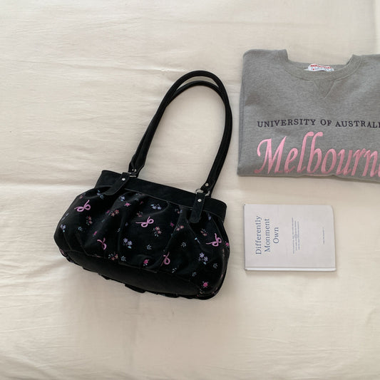 Korean Style Large Capacity Shoulder Bag with Pleated Design and Polka Dot Print for Daily Commute