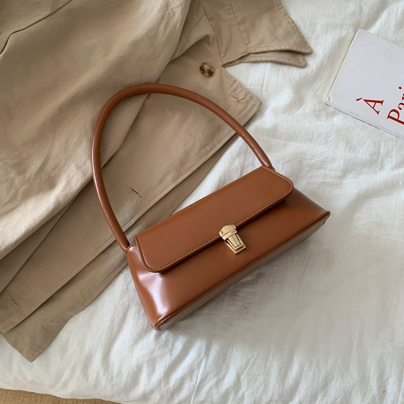 Vintage Chic Mini Tote Bag with Gold Clasp and Curved Handle for Everyday Style
