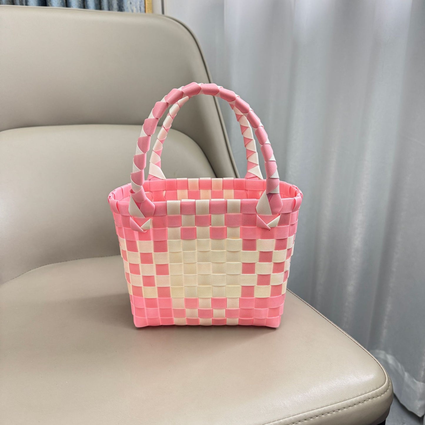 Handwoven Checkerboard Tote Bag for Women, Fashionable Beach & Daily Use, Soft PVC Material with Open Top and Inner Pockets
