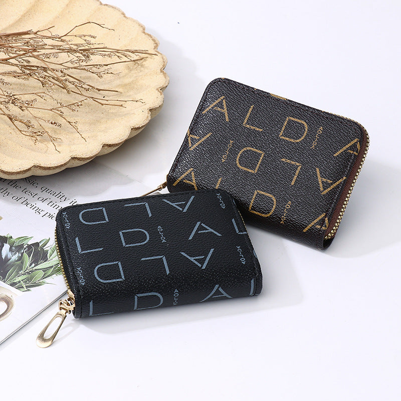 Elegant Women's Card Holder with Multiple Slots, Zipper Wallet, Fashion Letter Print Design for Daily Use