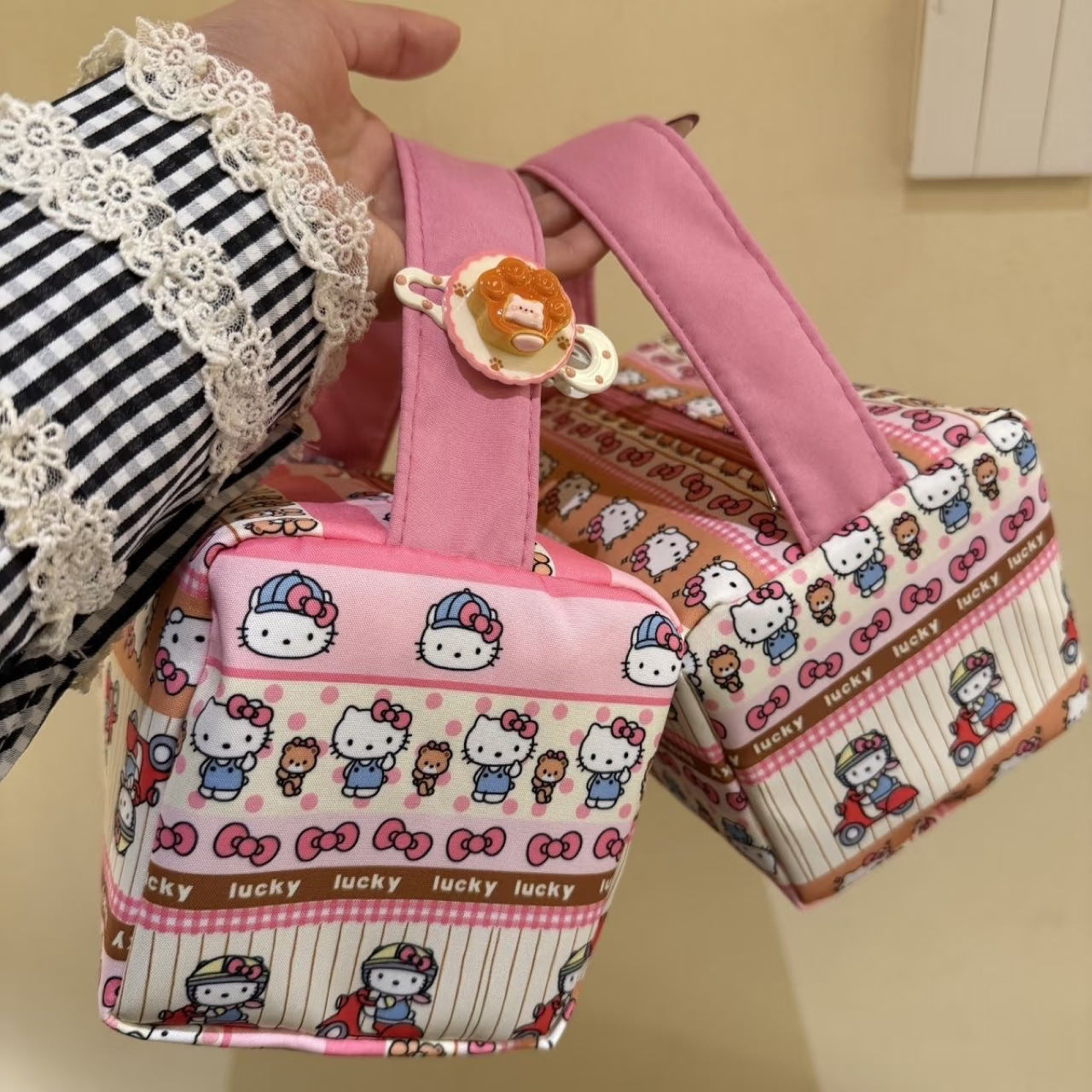 New Kitty Cosmetic Bag Wash Portable Liner Storage Coin Purse Cute Student Bag