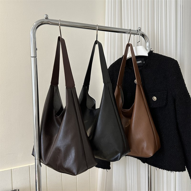 Stylish Large Capacity Shoulder Tote Bag with Magnetic Closure and Soft PU Material for Daily Use