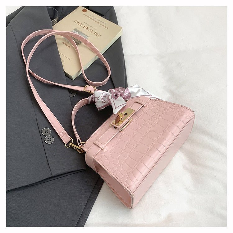 Western Style All-Matching Portable Kelly Bag Stone Pattern Lock Design Simple Shoulder Bag Silk Scarf Elegant Crossbody Bag